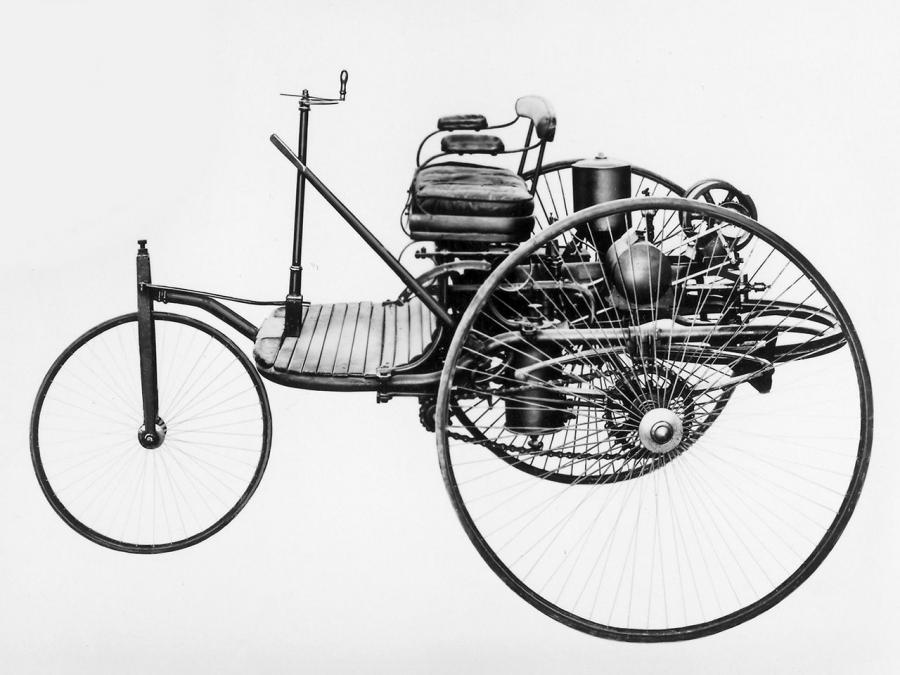  Benz Patent Motorwagen Typ I 1885 года  (фото 19 из 25)